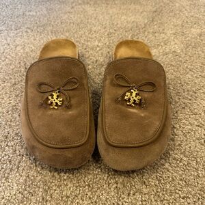 Tory Burch Tory Charm Mules Women's Size 7 Taupe Suede Cork Clogs